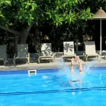 Marina Hotel 3*