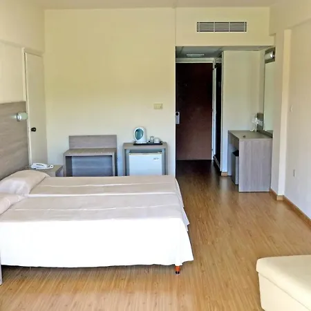 Marina 3* Ayia Napa