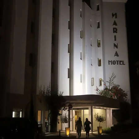 Marina Hotel 3*