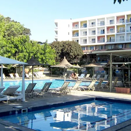 Marina Hotel