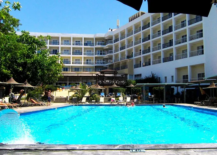 μαρίνα Ξενοδοχείο 3*